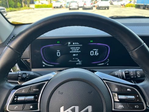 Used 2025 Kia Seltos S image 29