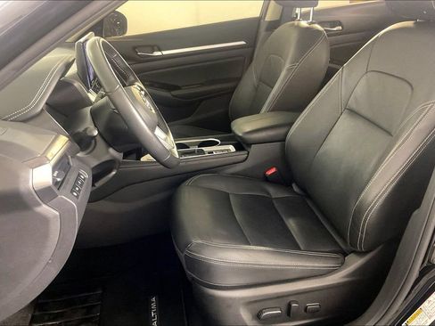 Used 2025 Nissan Altima 2.5 SL AWD/4WD image 32