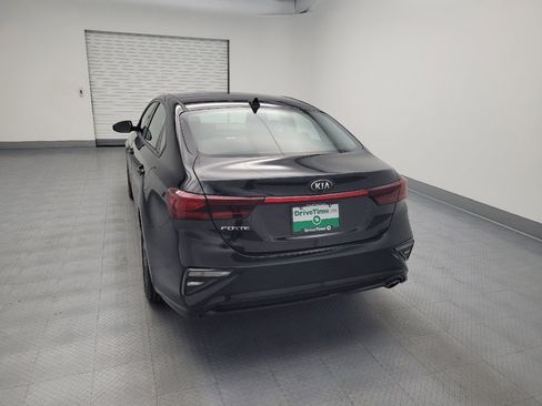 Used 2021 Kia Forte LXS FWD image 6