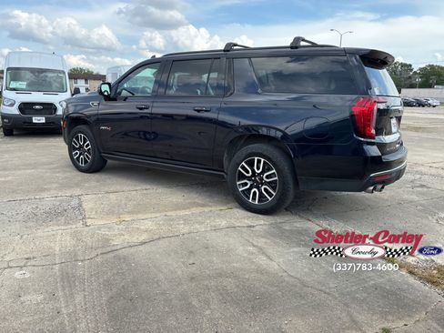 Used 2023 GMC Yukon XL AT4 w/ AT4 Premium Plus Package image 12