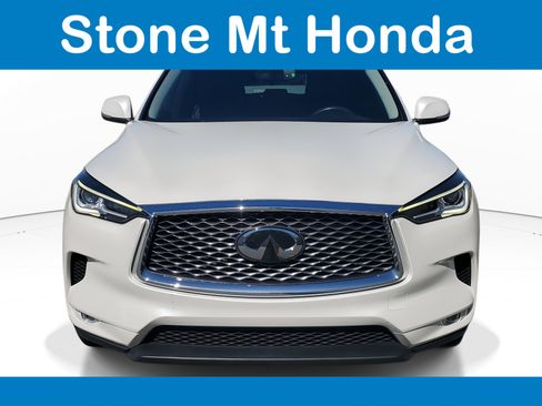 Used 2022 INFINITI QX50 Luxe image 2