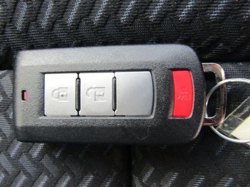 Used 2026 Mitsubishi Eclipse Cross AWD image 35