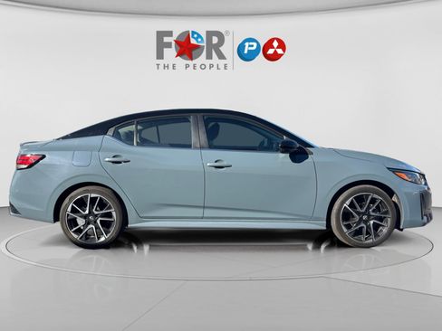 Used 2024 Nissan Sentra SR image 6