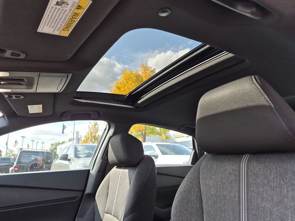 Used 2024 Honda Accord Sport image 28