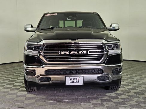 Used 2023 RAM 1500 Laramie AWD/4WD image 2