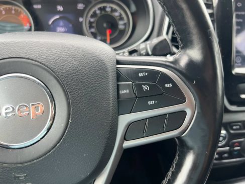 Used 2020 Jeep Cherokee Limited AWD/4WD image 21