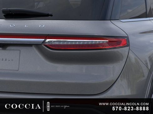 New 2026 Lincoln Corsair Grand Touring AWD/4WD image 21