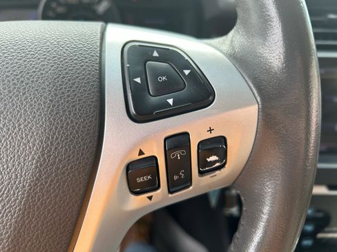 Used 2013 Ford Edge Limited w/ Vision Pkg image 19