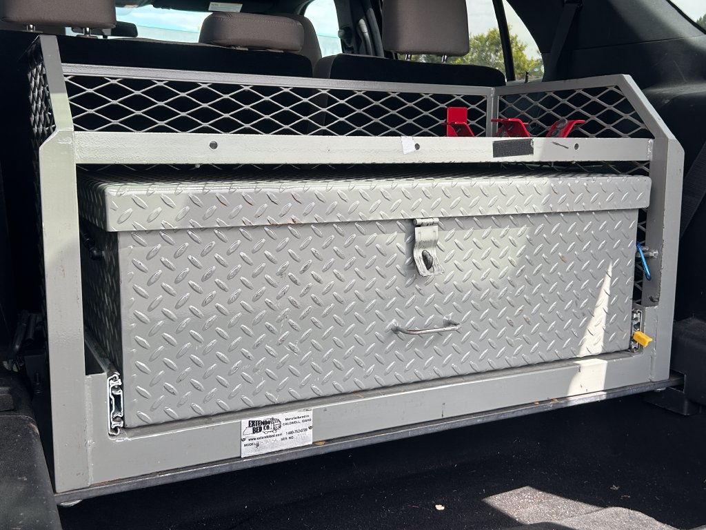 Used 2018 Ford Explorer 4WD w/ Class II Trailer Tow Package image 28