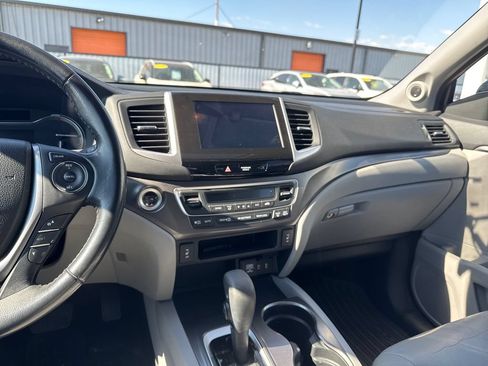 Used 2017 Honda Pilot EX-L image 17