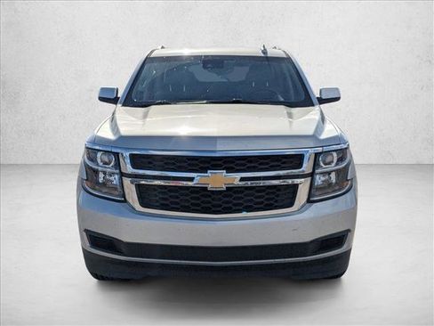 Used 2017 Chevrolet Tahoe LT image 2