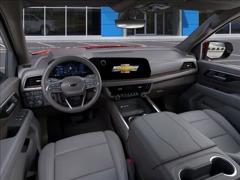 New 2026 Chevrolet Suburban Z71 w/ Z71 Off-Road Package AWD/4WD image 18
