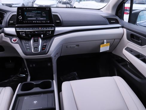 New 2026 Honda Odyssey EX-L image 10