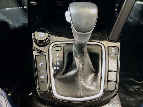 Used 2024 Kia Seltos S AWD/4WD image 13