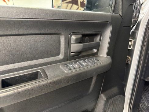 Used 2020 RAM 3500 Tradesman AWD/4WD image 17