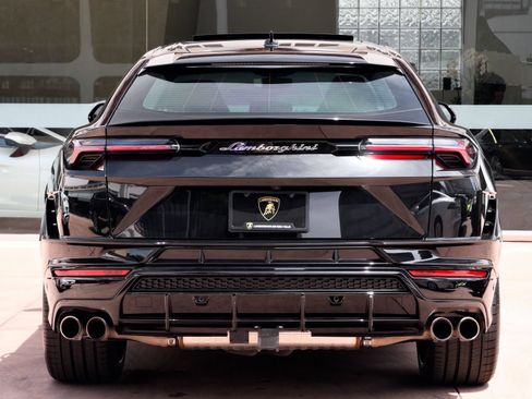 Used 2024 Lamborghini Urus S AWD/4WD image 4