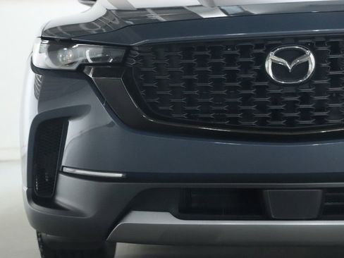 Certified 2025 MAZDA CX-50 Meridian Edition w/ Apex Package AWD/4WD image 6