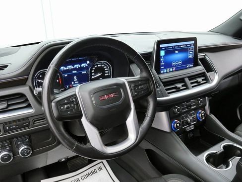 Used 2021 GMC Yukon SLE image 12