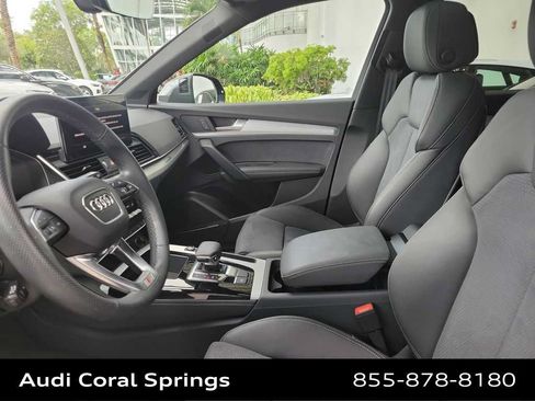 Certified 2024 Audi Q5 e Premium Plus w/ Premium Plus Package AWD/4WD image 11