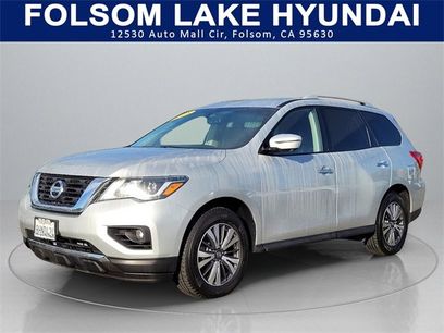 Used 2018 Nissan Pathfinder SL