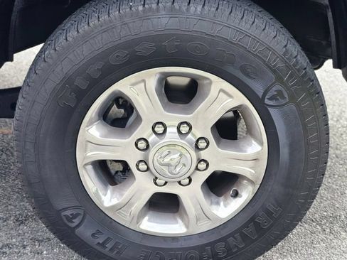 Used 2024 RAM 2500 Big Horn AWD/4WD image 10