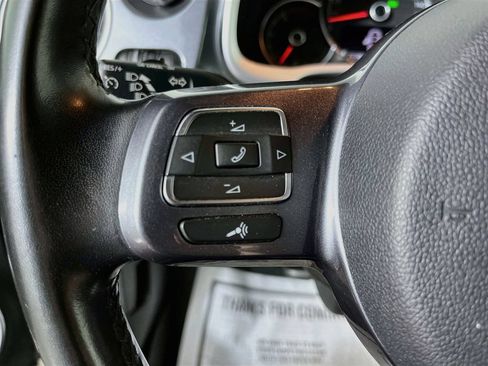 Used 2018 Volkswagen Beetle 2.0T S FWD image 12