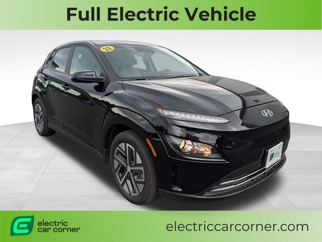 Used 2023 Hyundai Kona SE FWD image 1