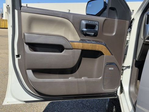 Used 2015 Chevrolet Silverado 1500 LTZ w/ LTZ Plus Package image 14