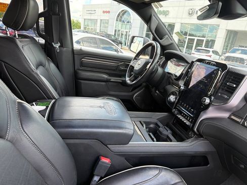 Used 2021 RAM 1500 Limited AWD/4WD image 16