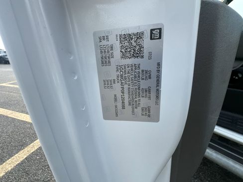 Used 2023 Chevrolet Express 2500 w/ Driver Convenience Package image 31