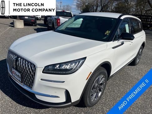 New 2026 Lincoln Corsair Premiere image 1