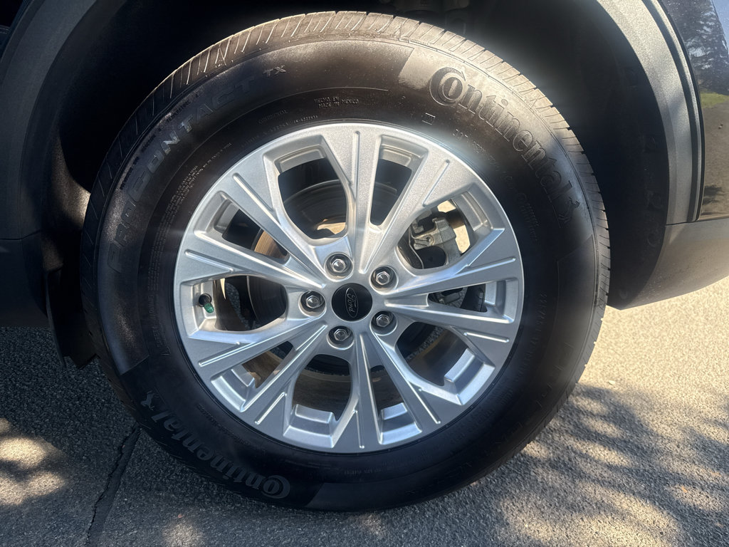 Used 2024 Ford Escape Active AWD/4WD image 9