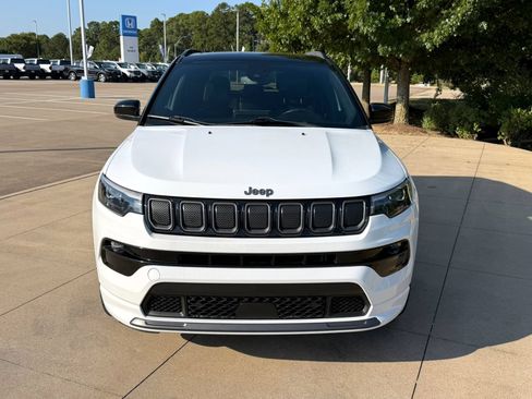 Used 2022 Jeep Compass High Altitude AWD/4WD image 2