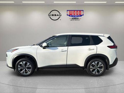 Used 2023 Nissan Rogue SV image 5
