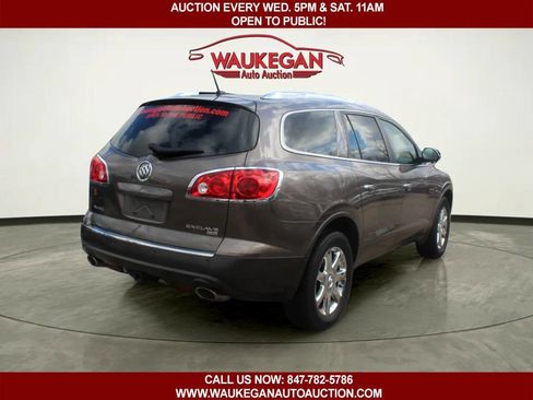 Used 2010 Buick Enclave CXL w/ Trailering Provision Package image 5