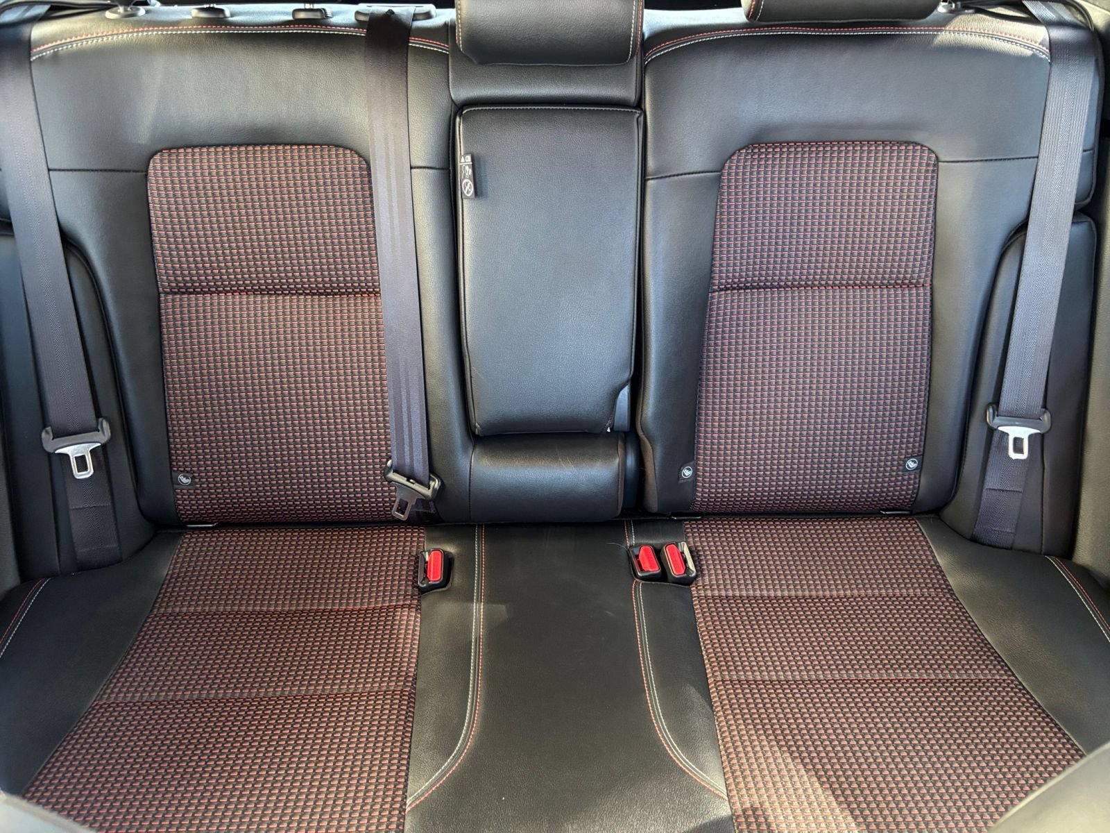 Used 2026 Nissan Kicks SR AWD/4WD image 36