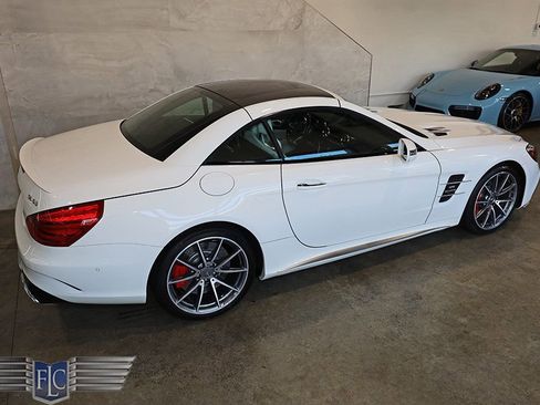 Used 2017 Mercedes-Benz SL 63 AMG image 11