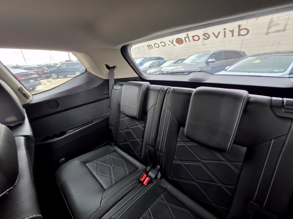 Certified 2026 Volkswagen Atlas SE FWD image 19