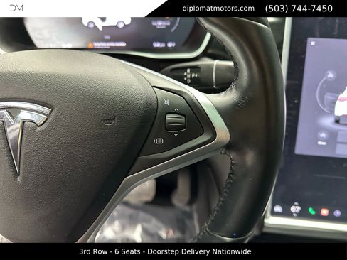 Used 2016 Tesla Model X 75D image 34