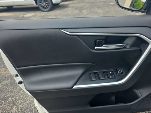 Used 2020 Toyota RAV4 XLE w/ All Weather Liner Package AWD/4WD image 14