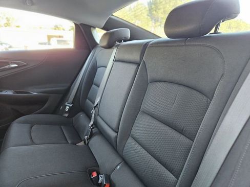 Used 2024 Chevrolet Malibu LT FWD image 28