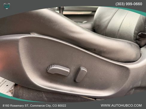 Used 2015 INFINITI Q40 AWD w/ Navigation Package image 23