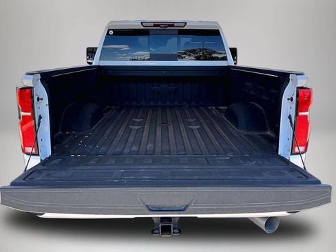 Used 2025 Chevrolet Silverado 2500 High Country w/ High Country Premium Package AWD/4WD image 7