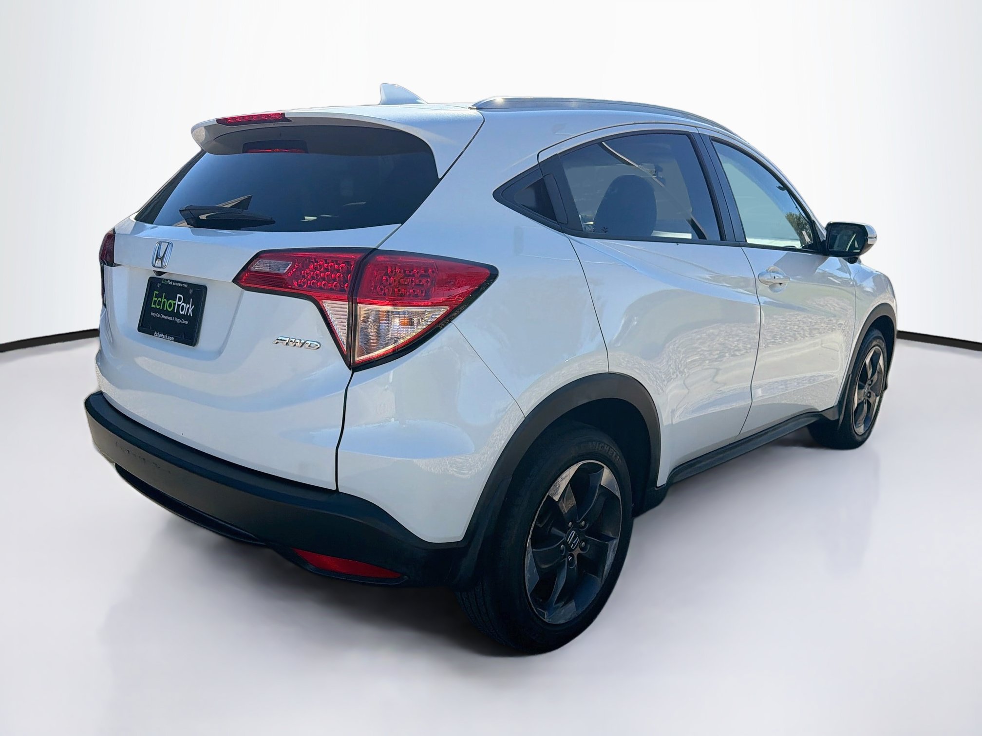 Used 2018 Honda HR-V EX-L image 9