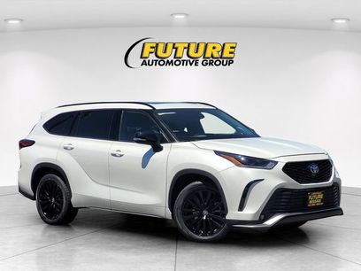 Used 2023 Toyota Highlander Limited