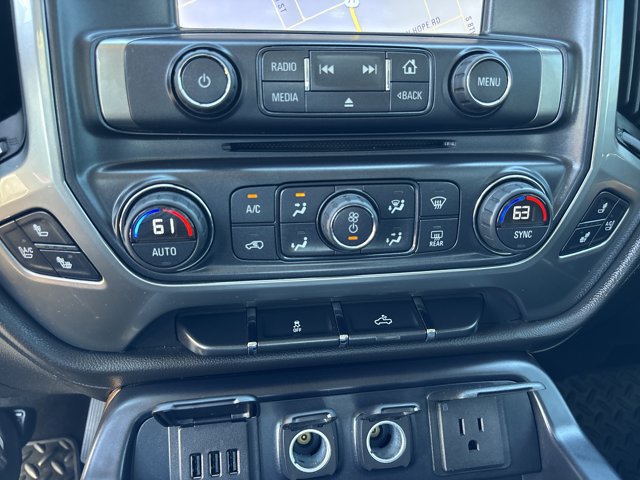 Used 2014 Chevrolet Silverado 1500 LTZ AWD/4WD image 32