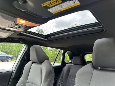 Certified 2021 Toyota RAV4 SE w/ Weather & Moonroof Package AWD/4WD image 33