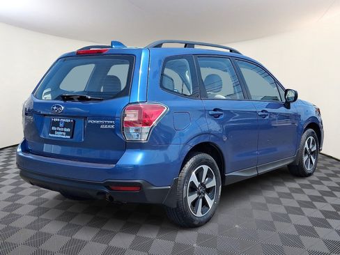 Used 2017 Subaru Forester 2.5i w/ Alloy Wheel Package AWD/4WD image 7