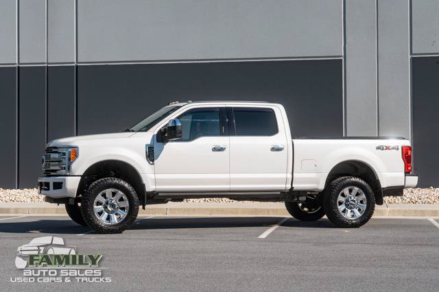 Used 2019 Ford F250 Platinum w/ Platinum Ultimate Package AWD/4WD image 3