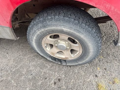 Used 2002 Ford F150 XLT RWD image 7